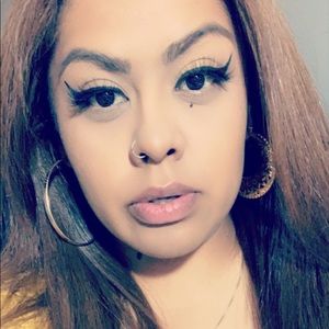 Meet your Posher, Jacqueline